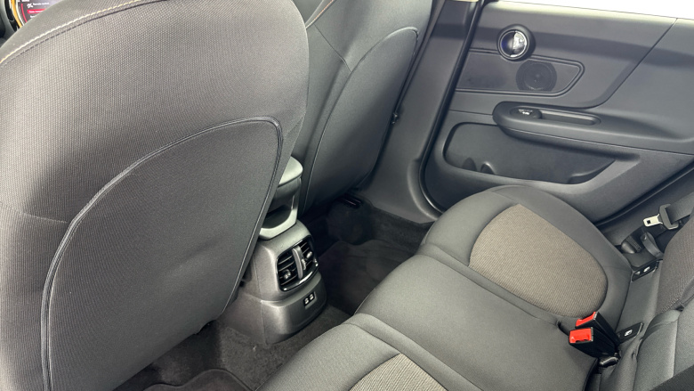 MINI Countryman 1.5 C Classic 5dr Auto Petrol Hatchback